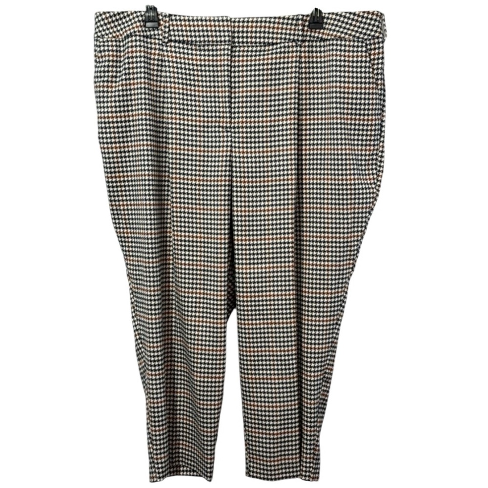 NWT Lane‎ Bryant Navy/Tan Plaid Short Mid-Rise Pull On Pant in Size 24